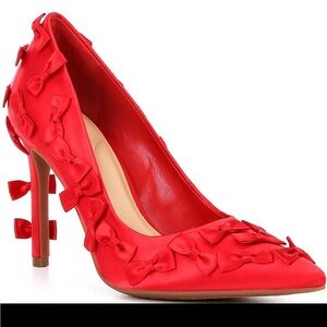 Gianni Bini Serena satin mini bow  Red Women's Heels